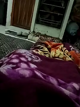 pintuS40 online show from February 19, 12:14 am