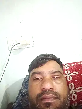 pintuS40 online show from October 26, 1:40 am