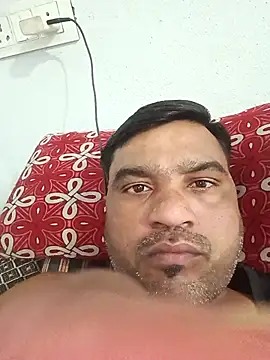 pintuS40 online show from December 14, 10:55 am