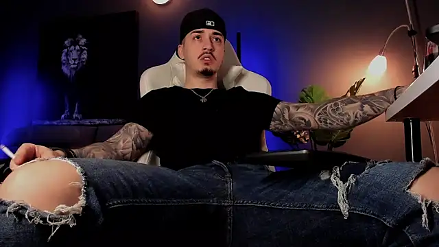 uptomatty online show from March 14, 8:21 am