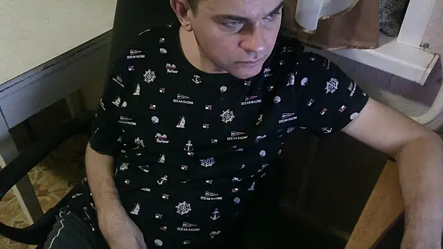 Snapshot of AlDON59 chatting on December 7, 6:37 pm AlDON59 online show from December 7, 6:37 pm