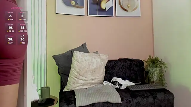 thomas eliotts online show from February 12, 8:15 pm