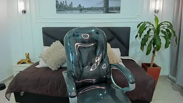 Damian23   online show from November 18, 11:03 am