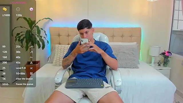 Damian23   online show from January 17, 12:21 pm