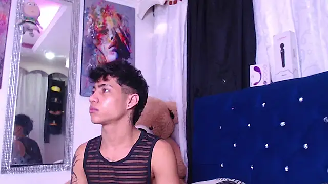 Snapshot of Sexys_Boys_Hot1 chatting on October 20, 4:22 pm Sexys Boys Hot1 online show from October 20, 4:22 pm