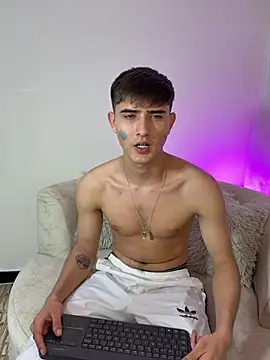 PhilipRich online show from February 4, 12:27 am