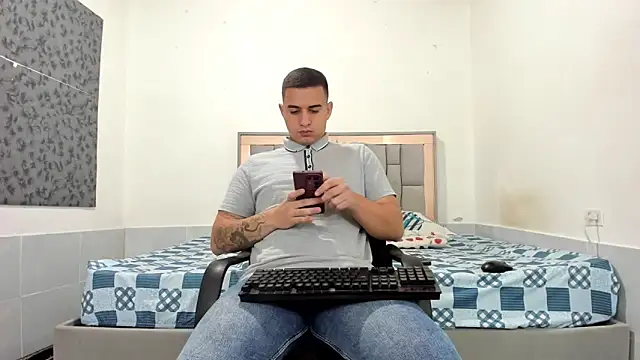 simookeler online show from March 25, 7:01 am