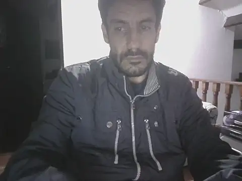 elkike1980 online show from May 27, 3:14 am