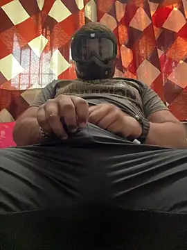 Snapshot of mr_AV chatting on February 25, 11:30 am mr AV online show from February 25, 11:30 am