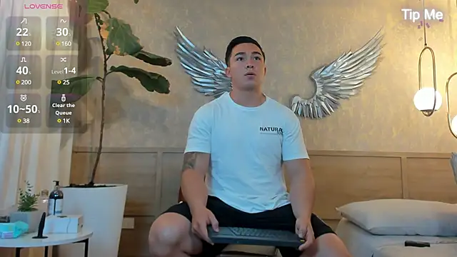 Ryan Hunt online show from December 13, 12:28 pm