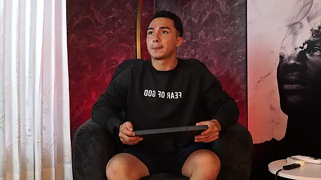 Ryan Hunt online show from November 15, 1:13 pm