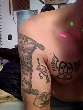 Buffshagswell online show from December 5, 6:26 pm