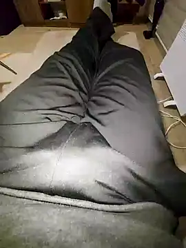 reelciii21 online show from January 6, 8:39 pm