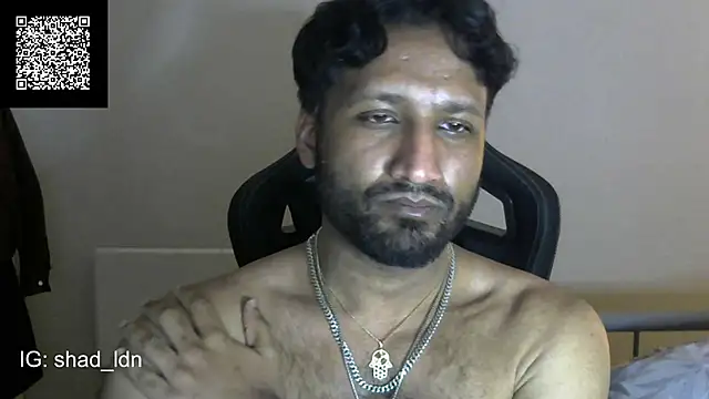 Snapshot of shadthebiguy chatting on January 7, 12:34 am shadthebiguy online show from January 7, 12:34 am