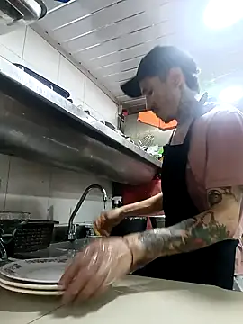 IaDoherty online show from December 15, 4:29 am