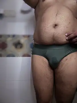 ved240 online show from November 12, 12:44 pm