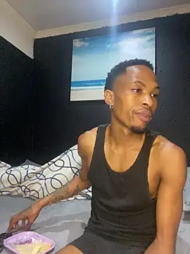 BlueIceCube online show from April 6, 6:20 pm