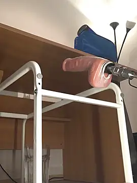 Inseminator69 online show from March 3, 9:50 am