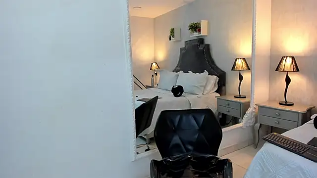 JackBlanco  online show from December 11, 4:19 am