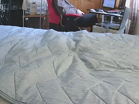 qoooqing67 online show from March 17, 6:05 am