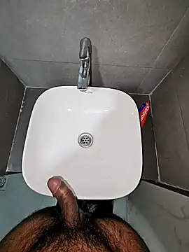 rahulGJ03 online show from December 23, 5:22 pm