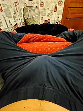 Azerty0911 online show from November 27, 8:12 pm