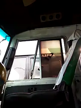 ardiente47 online show from March 22, 3:20 pm