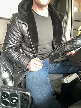 AlexGWoW online show from February 4, 10:21 am