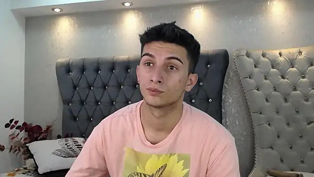 Snapshot of MrWilliseo chatting on January 16, 7:52 pm MrWilliseo online show from January 16, 7:52 pm