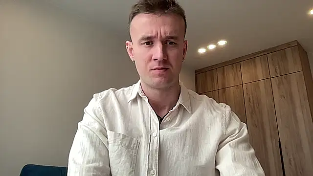 cute mark online show from April 4, 10:34 am