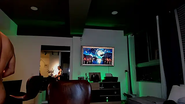 Snapshot of Maximo_Marcelo chatting on February 6, 12:22 am Maximo Marcelo online show from February 6, 12:22 am
