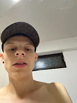 Daddyrich 632 online show from April 6, 4:09 am