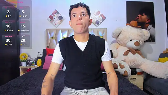 patrick sanzz online show from November 25, 9:11 am