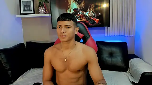 yei-sant online show from November 19, 2:22 am