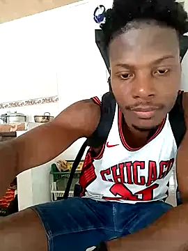 DalianHR33 online show from December 17, 1:02 am