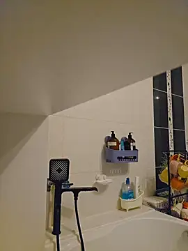 Ibag01 online show from December 4, 8:49 pm