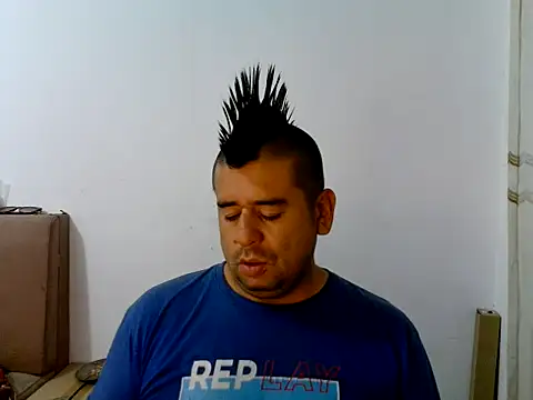 Joy2jordyson online show from November 2, 8:29 am