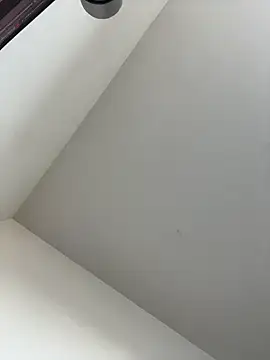 LOUIS-1256 online show from December 20, 1:11 pm