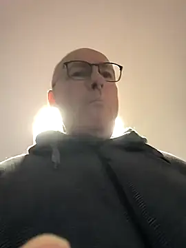 bogland33 online show from March 28, 7:14 pm