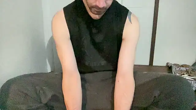 alphajoshkosh online show from March 28, 9:09 am