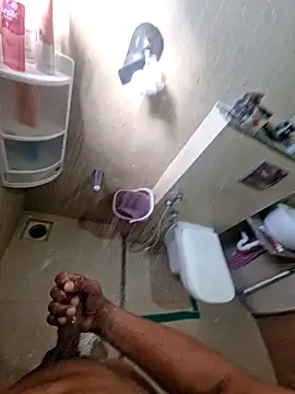 Snapshot of vivanpraj999 chatting on January 13, 5:55 am vivanpraj999 online show from January 13, 5:55 am