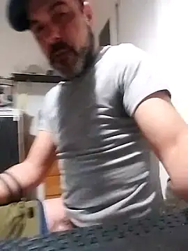 affascino online show from February 4, 8:42 am