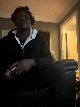 Snapshot of Festivitiesking1 chatting on October 29, 10:24 pm Festivitiesking1 online show from October 29, 10:24 pm