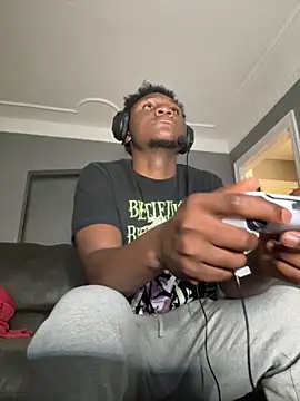 Snapshot of Festivitiesking1 chatting on October 31, 8:29 am Festivitiesking1 online show from October 31, 8:29 am