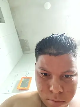 putoso031 online show from January 18, 5:15 pm