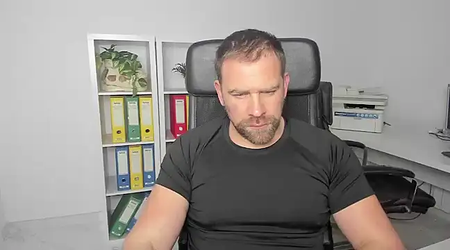 John-E-Dough online show from January 11, 5:31 am