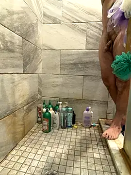 Looneytunes12345 online show from December 2, 2:47 am