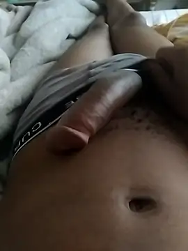 hugecrksam online show from January 11, 4:38 am