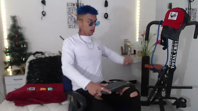 Leonard Price online show from January 17, 2:39 am