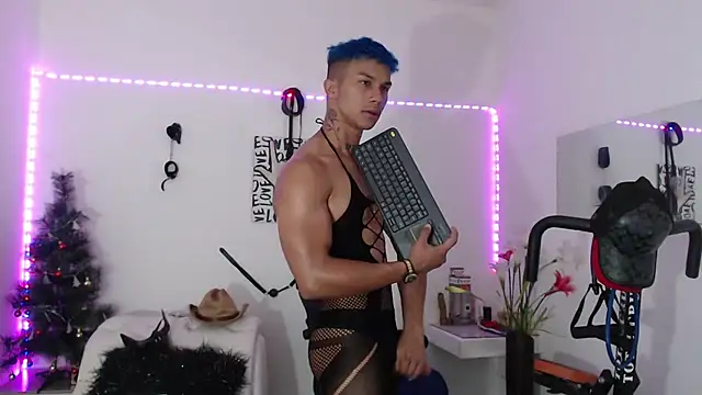 Leonard Price online show from January 22, 1:10 am